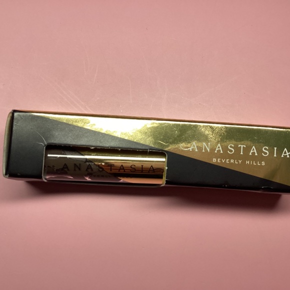 Anastasia Beverly Hills Dipbrow Mini Eyebrow Gel In Dark Brown 2.2g - Picture 5 of 7